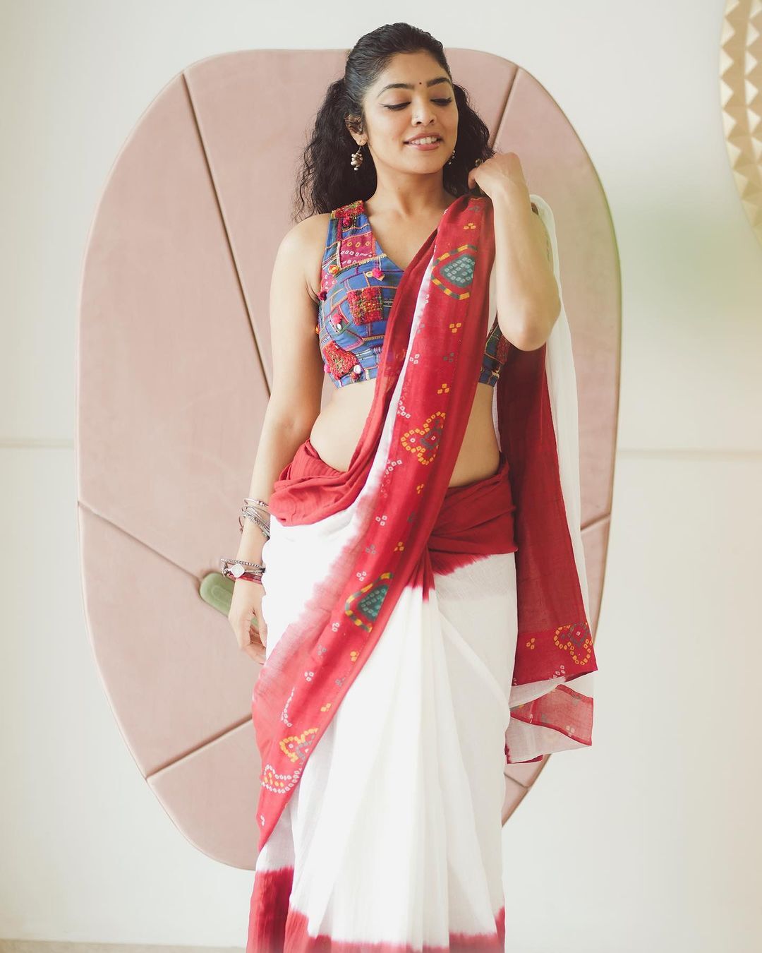 Rima Kallingal: സ്‌പോര്‍ട്ട്‌സ് വെയറില്‍ അടിപൊളി ലുക്കുമായി റിമ കല്ലിങ്കല്‍, പുത്തന്‍ ഗ്ലാമറസ് ഫോട്ടോഷൂട്ട് ചിത്രങ്ങള്‍ വൈറല്‍....