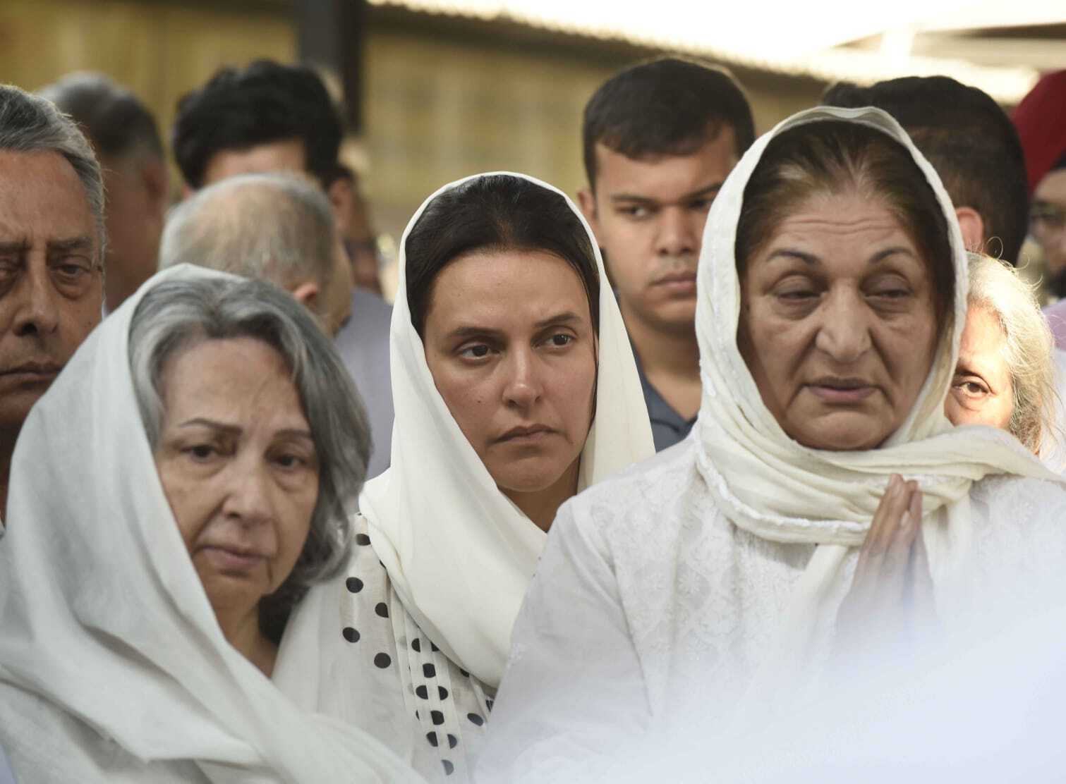 In Pics: Final Rites Of Legendary Indian Cricketer Bishan Singh Bedi