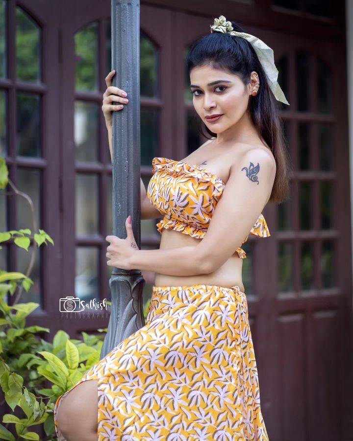 PHOTOS: இளைஞர்களை இம்சை பண்ணும் தர்ஷா குப்தா.. இணையத்தை அலறவிடும் ஸ்டன்னிங் போட்டோஸ்! 