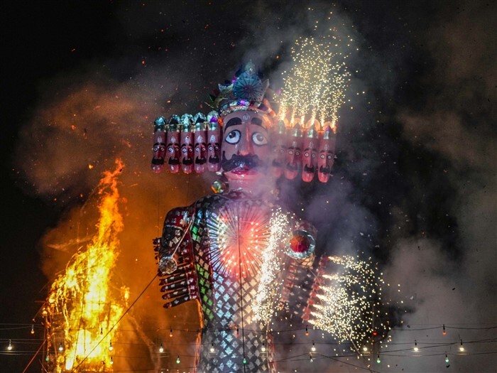 In Pics: India's Diverse Ravan Dahan Celebrations - Oneindia