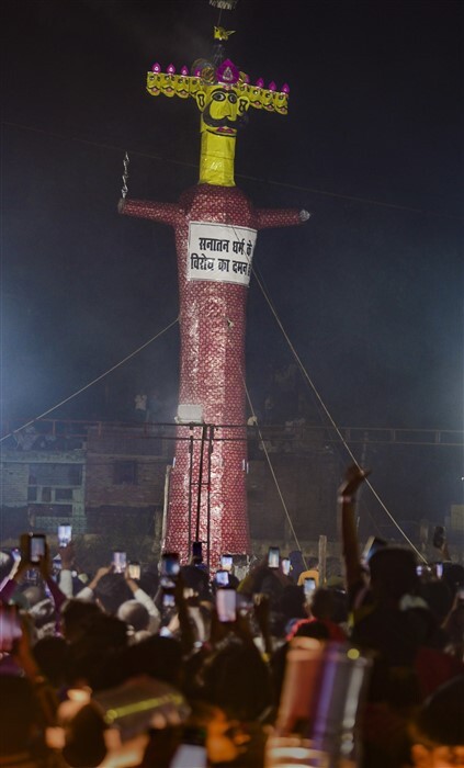 In Pics: India's Diverse Ravan Dahan Celebrations - Oneindia