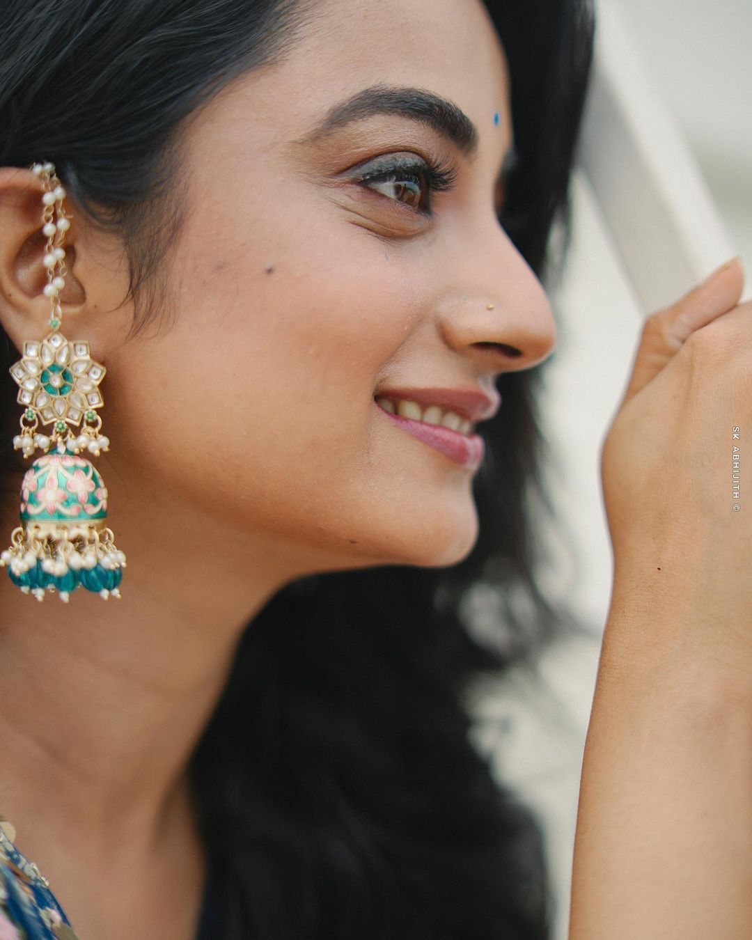 Namitha Pramod: സാരിയില്‍ സ്‌റ്റൈലിഷ് ലുക്കിലെത്തി നിറചിരിയുമായി നമിത പ്രമോദ്, വൈറല്‍ ഫോട്ടോകള്‍ കാണാം...