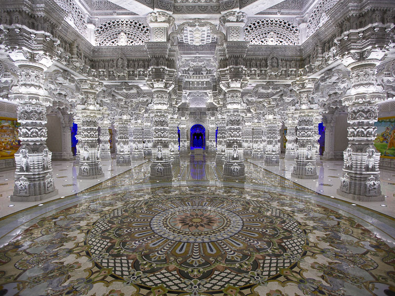 Swaminarayan Akshardham: World's Largest Modern Hindu Temple in New Jersey
