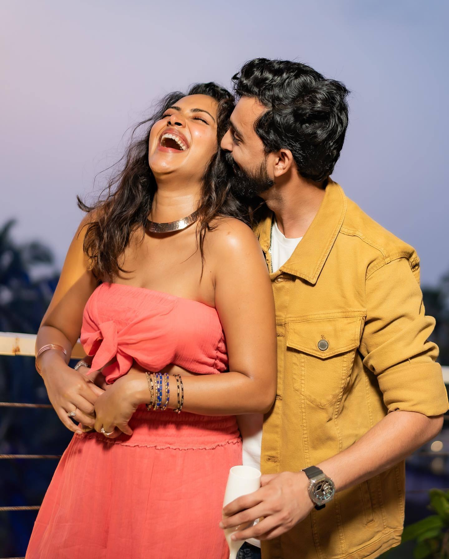అమలా పాల్ రెండో పెళ్లి.. జీవితాంతం కలిసి నడుస్తామంటున్న బ్యూటీ..!