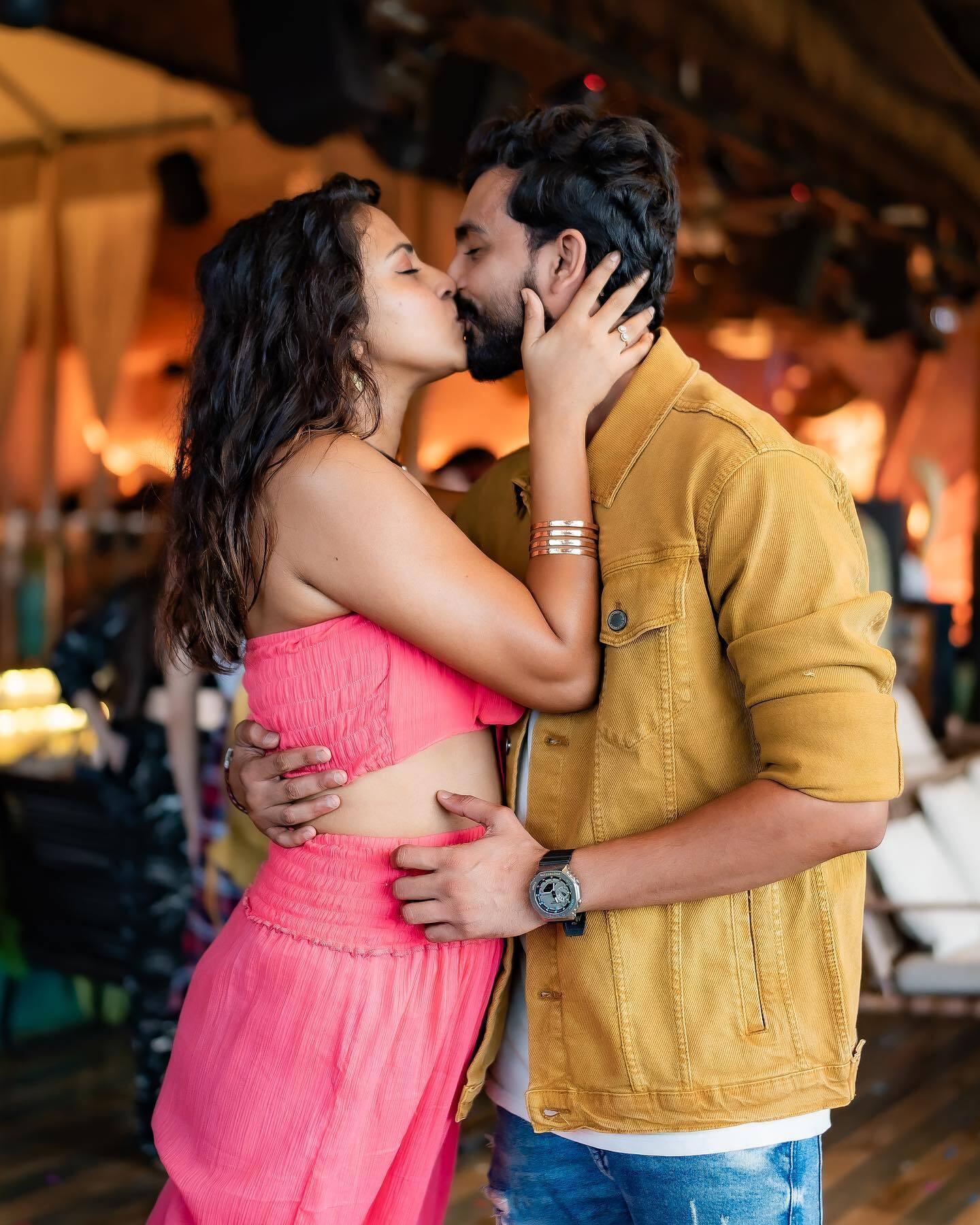అమలా పాల్ రెండో పెళ్లి.. జీవితాంతం కలిసి నడుస్తామంటున్న బ్యూటీ..!