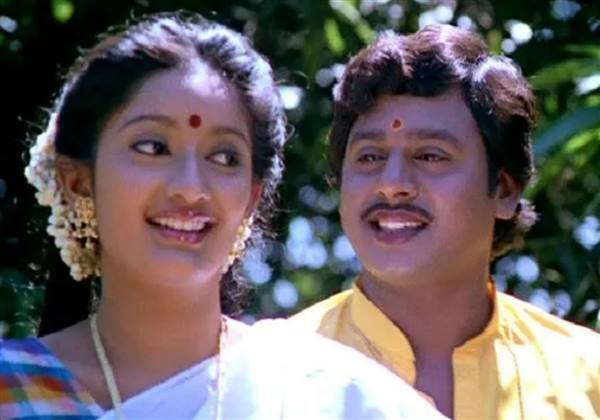 PHOTOS: 'கரகாட்டக்காரன்' கனகாவா இது..? உடல் எடை கூடி அடையாளமே தெரியாமல் எப்படி மாறிட்டாங்க.. ட்ரெண்டிக்கிங் போட்டோஸ்!