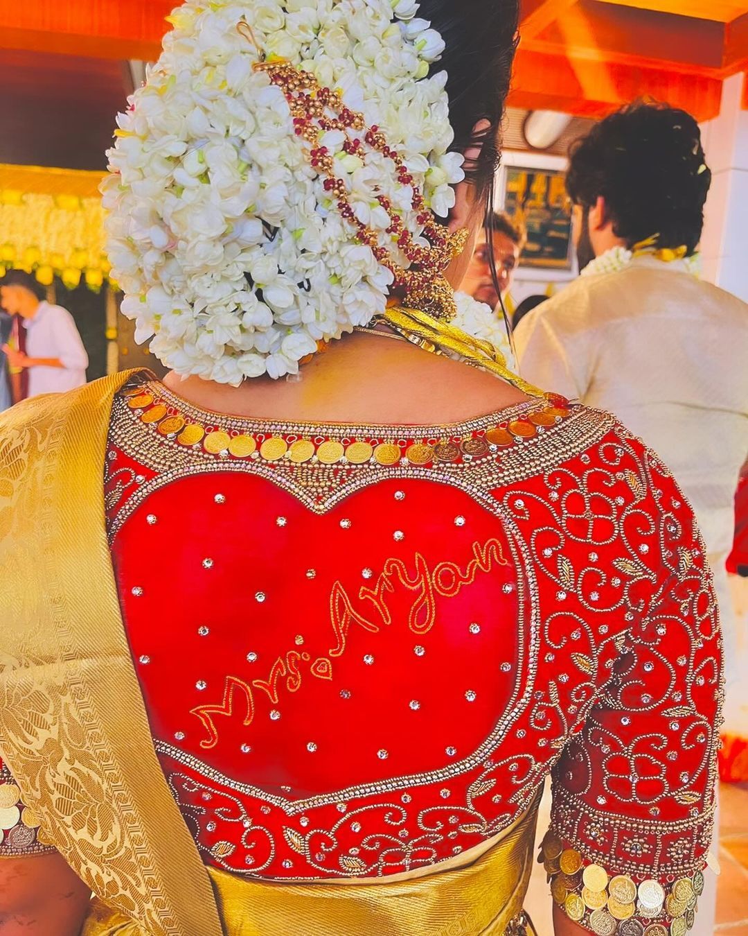 PHOTOS: உன்னோட மனைவியா இருக்குறதுக்கு பெருமைபடுறேன்.. நடிகை ஷபானாவின் லேட்டஸ்ட் பதிவு  