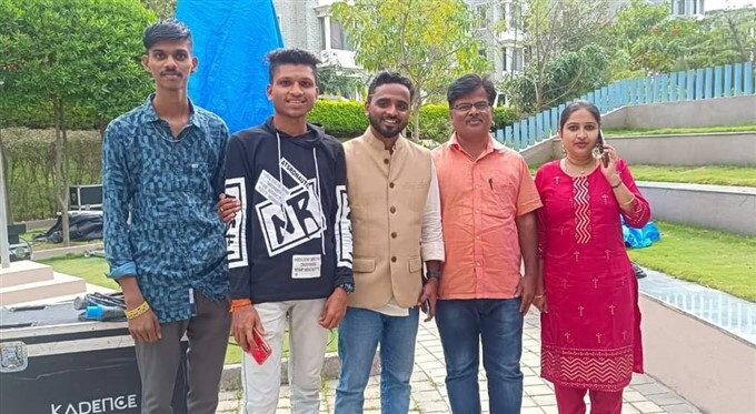 Mohan kumar: ಕನ್ನಡ ರಾಜ್ಯೋತ್ಸವ ಕಾರ್ಯಕ್ರಮದಲ್ಲಿ ಮಿಂಚಿದ ಶಿವರಾಜ್‌ಕುಮಾರ್‌ ನಟನೆಯ ವೇದ ಸಿನಿಮಾದ 
