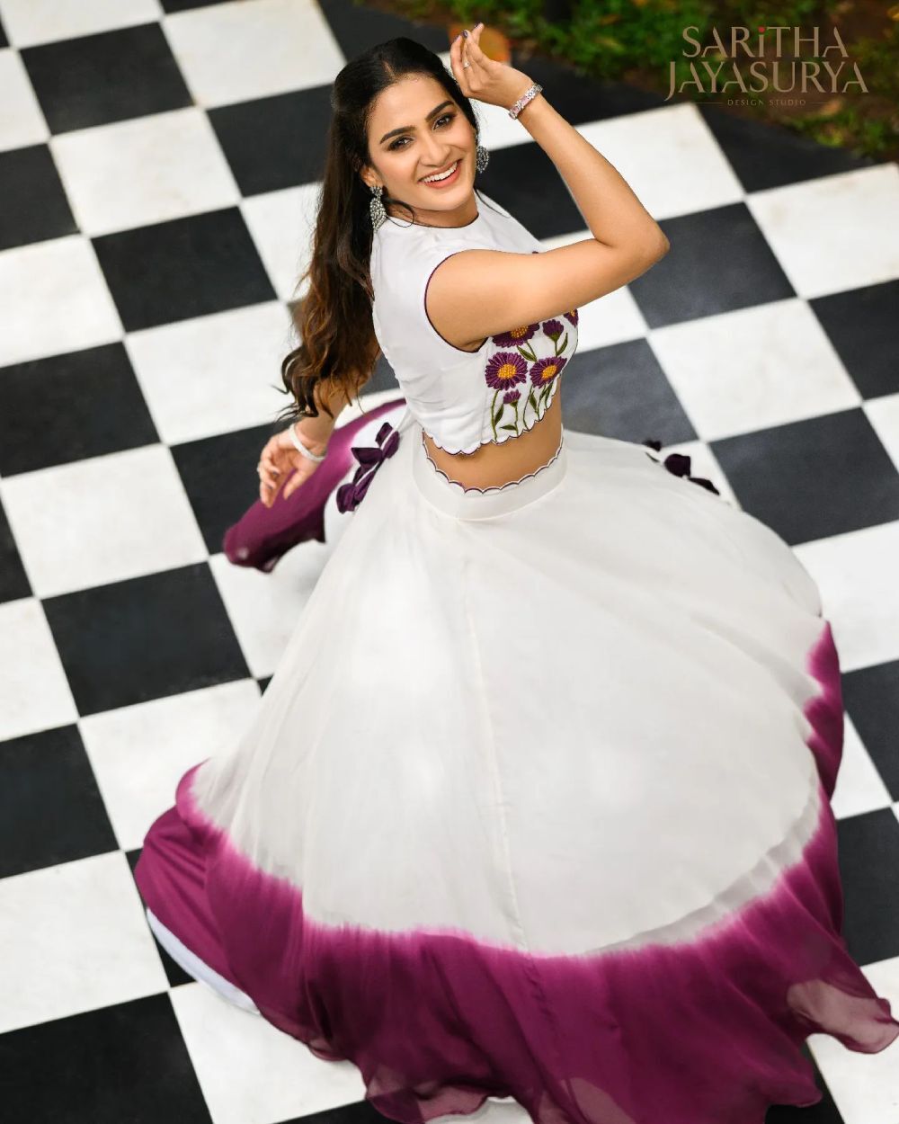 Aditi Ravi: ഓർക്കിഡ് പോലെ... അതീവ സുന്ദരിയായി അതിഥി രവി; ഇൻസ്റ്റയി ...