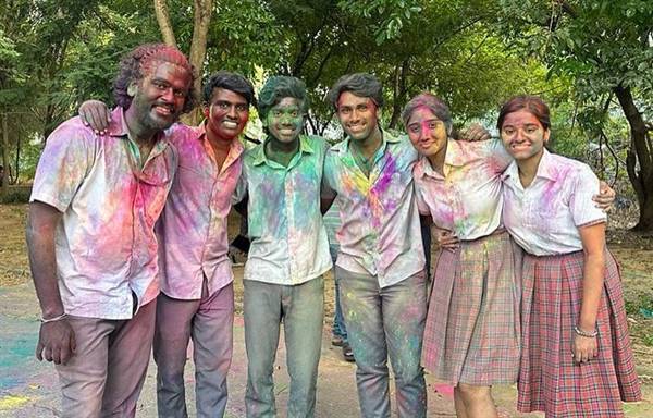 PHOTOS: 'கனா காணும் காலங்கள்' சீரியல் செட் க்ளிக்ஸ்.. உருக்கமாக பதிவிட்ட தீபிகா 