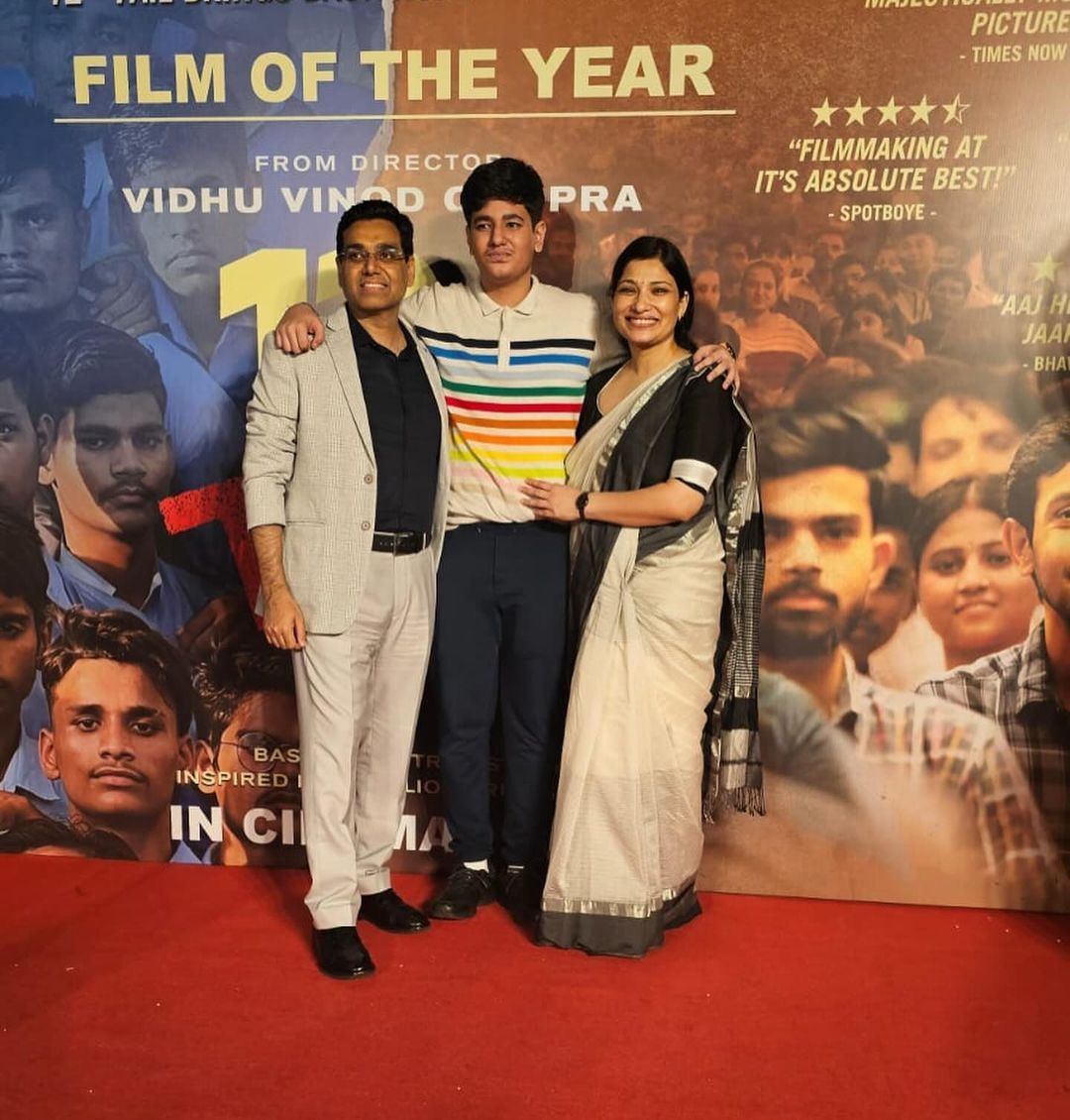 12th Fail वाले IPS मनोज शर्मा और उनकी पत्नी श्रद्धा जोशी की अनदेखी तस्वीरें हुई वायरल, लोग बोले- जोड़ी नंबर-1