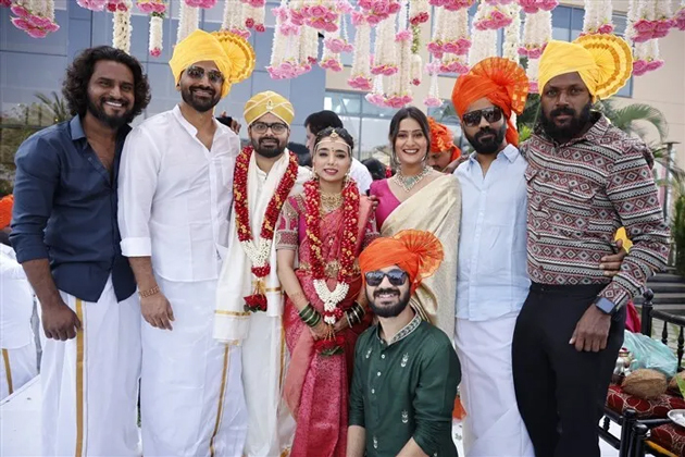 Kannada Actor Nagabhushana and Pooja Prakash's Belagavi Wedding Photos
