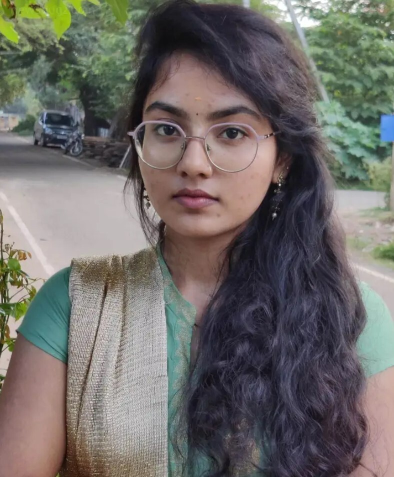 PHOTOS: வில்லன் நடிகர் பொன்னம்பலத்தின் மகளை பாத்துருக்கீங்களா? வெளியான புகைப்படங்கள்!