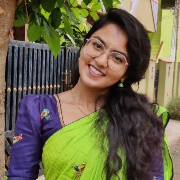 PHOTOS: வில்லன் நடிகர் பொன்னம்பலத்தின் மகளை பாத்துருக்கீங்களா? வெளியான புகைப்படங்கள்!