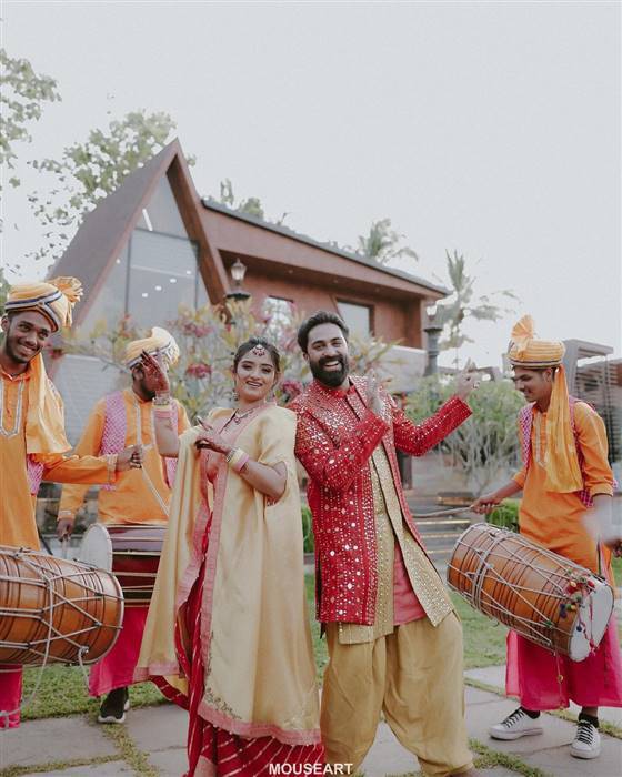 Haldi Pics: കൗണ്ട് ഡൗണ്‍ തുടങ്ങിക്കഴിഞ്ഞു! ഹല്‍ദി കളറാക്കി ജിപിയും ഗോപികയും, ആഘോഷങ്ങള്‍ 'പവര്‍ഫുള്‍' ആക്കി താരസുഹ്യത്തുക്കളും... കാണാം ഫോട്ടോസ്...