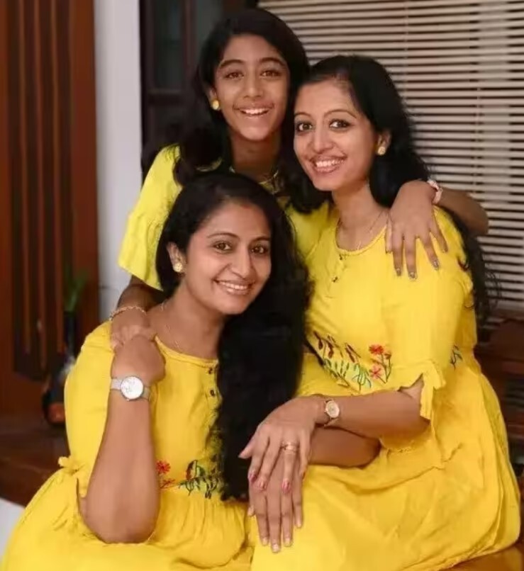 gopika family photos