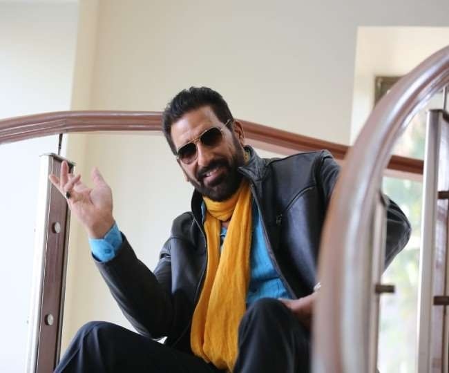 साउथ फिल्मों में मुकेश ऋषि की कमिटमेंट