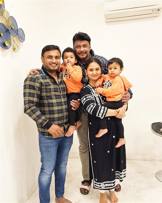Celebrities Wishes To Darshan On His Birthday: Photos