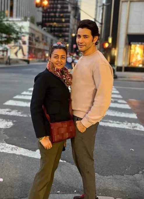 Mahesh Babu, Ram Charan & More South Indian Stars Stunning Wives