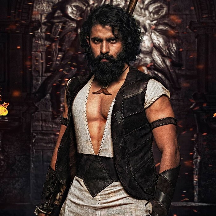 Yuvi Rajakumar Yuva Rajkumar: ಮೊದಲ ಬಾರಿಗೆ ವೇದಿಕೆ ಹತ್ತಿದ್ದ ವೇಳೆ ಯುವ ರಾಜ್ಕುಮಾರ್ ...