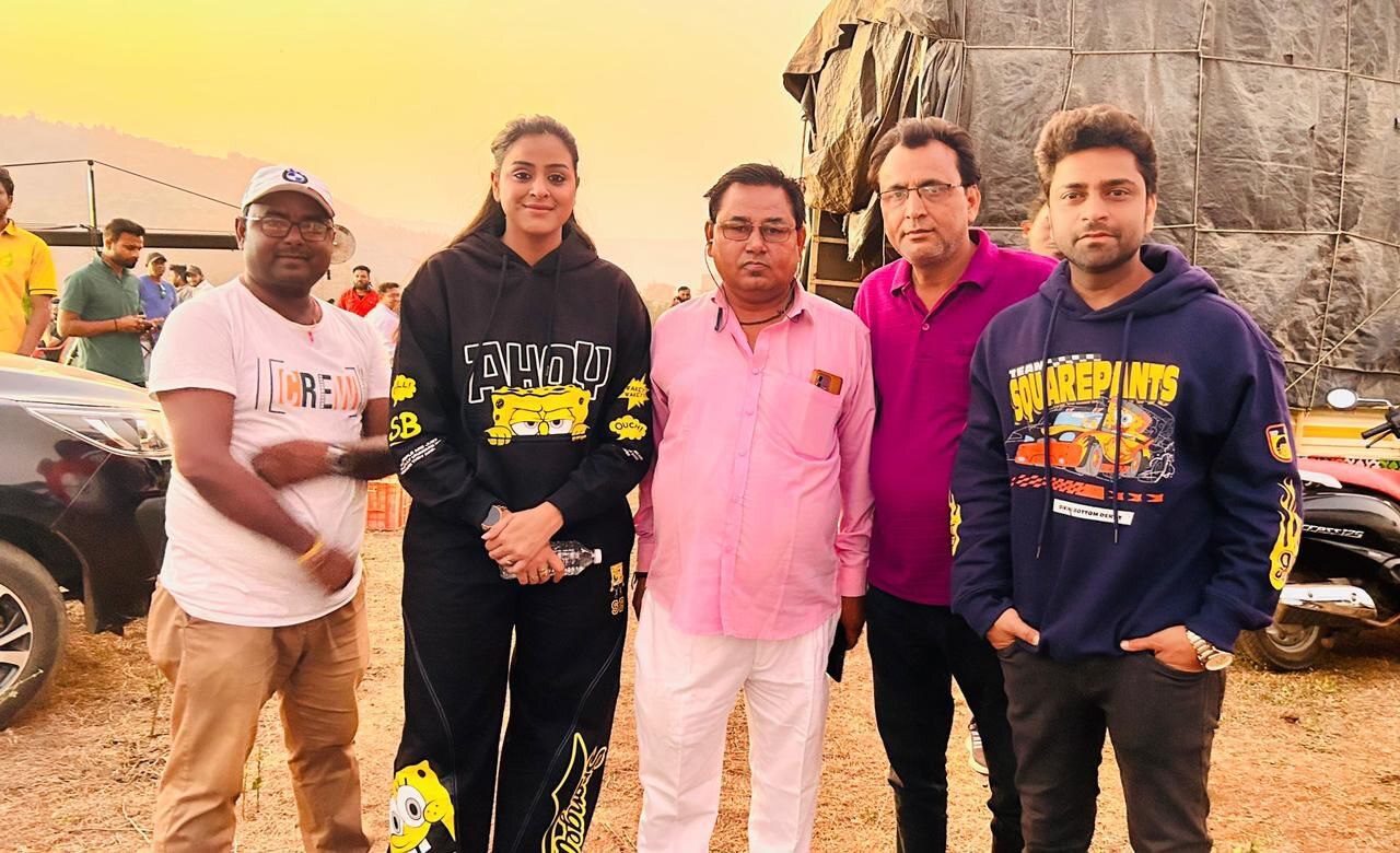 Pradeep Pandey Chintu Bhojpuri film 'Aankhen'