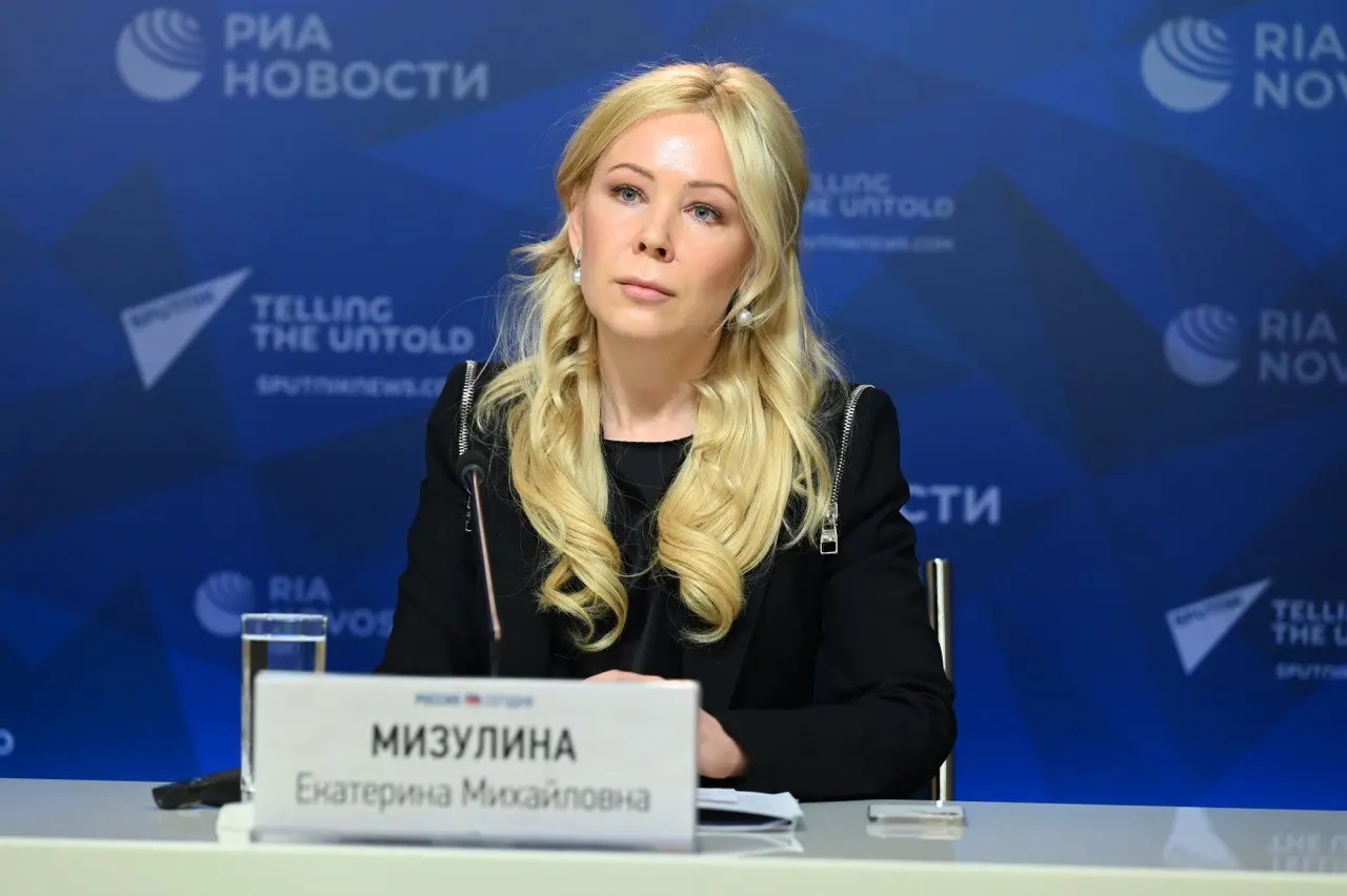 Vladimuir Putin Katya Mizulina