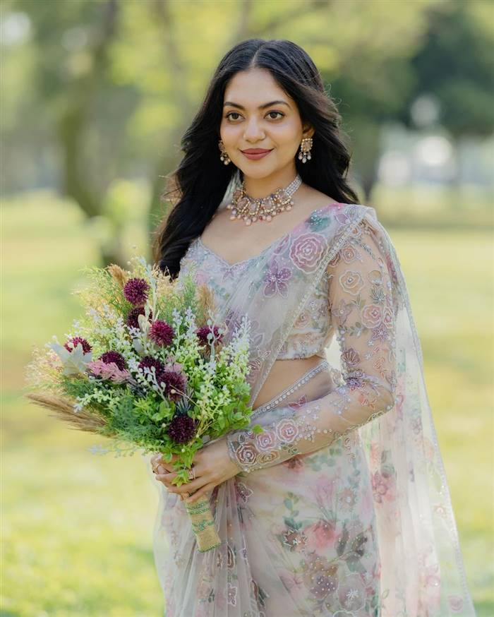 ahaana krishna in saree