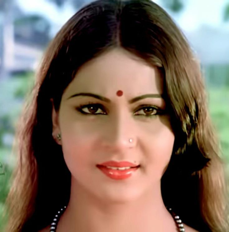 who is rati agnihotri