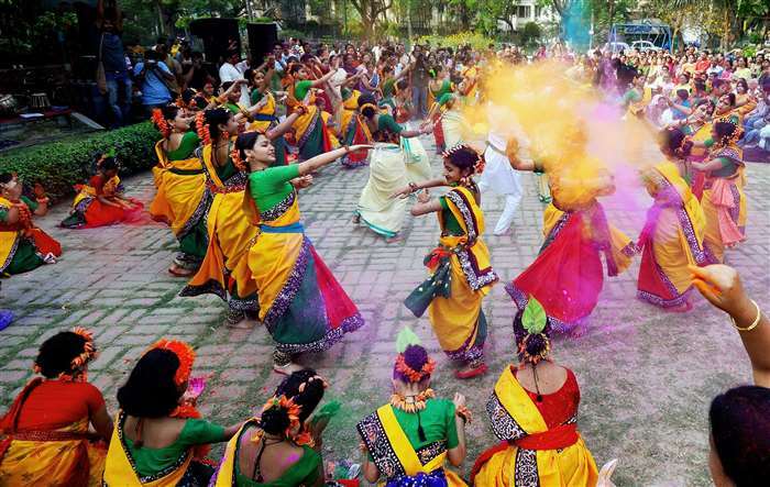 In Shantiniketan, West Bengal, founded by Rabindranath Tagore, Holi is celebrated as “Basanta Utsav.