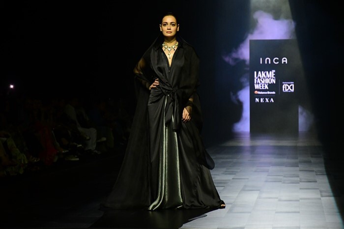 Dia Mirza looked stunning in an all black ensemble