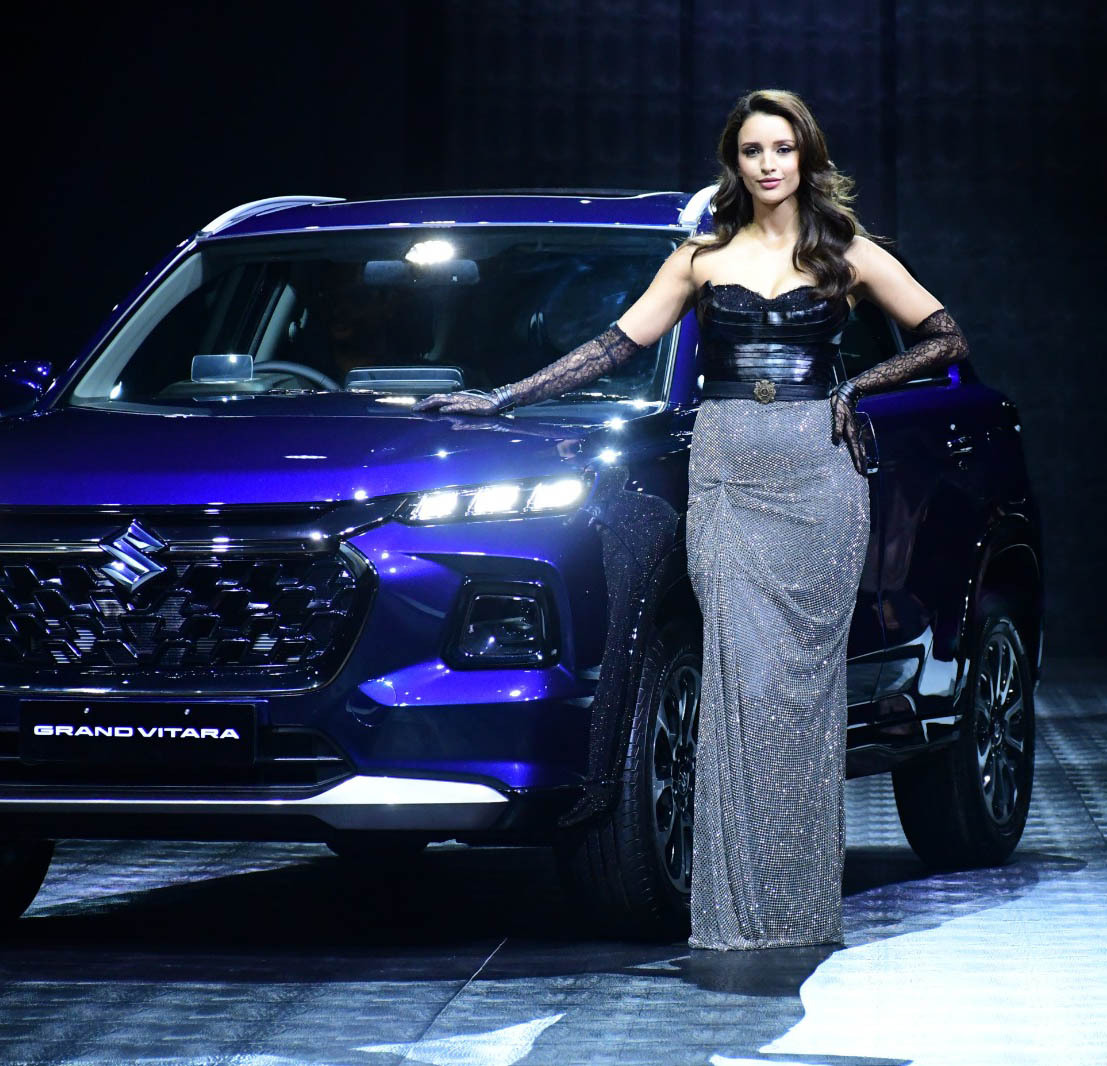 Triptii Dimri lakme fashion week 2024