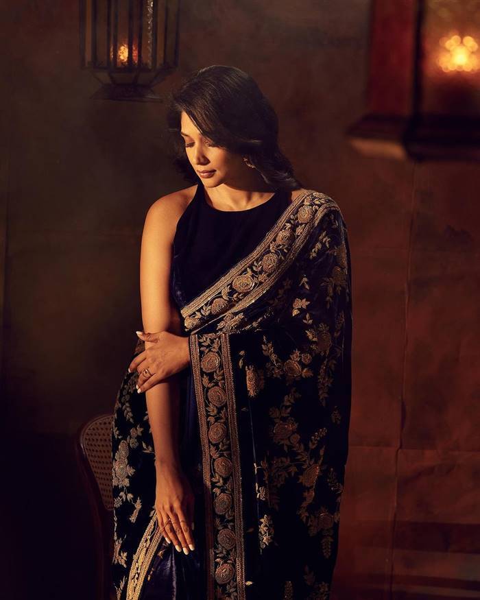 nyla usha in velvet saree