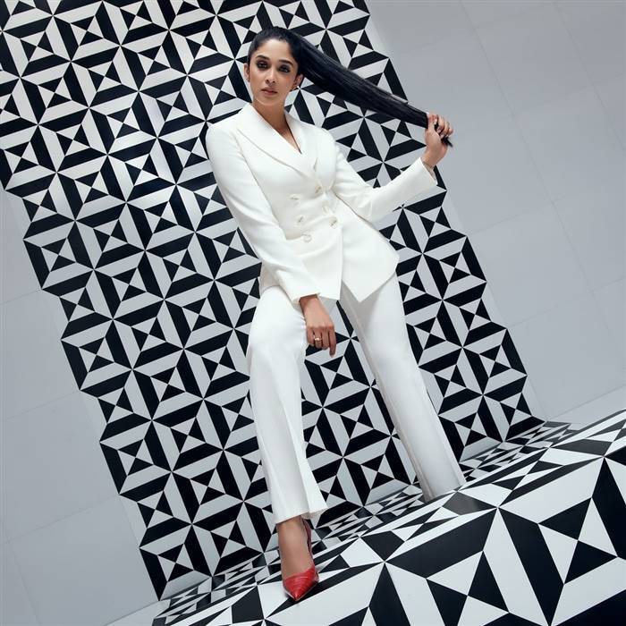 nyla usha photoshoot