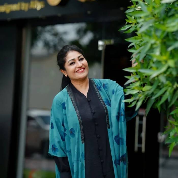 thesni khan about malayalam movie