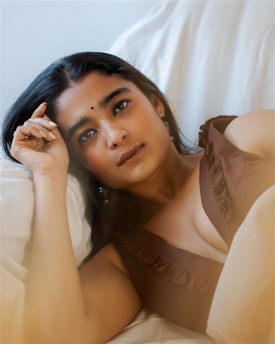 Actress Chaithra J Achar's gorgeous Saree photos