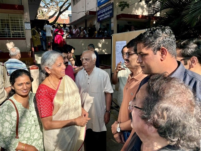 Bengaluru Lok Sabha Election: Nirmala Sitharaman to R Ashok List of Politicians who Casted Their Vot