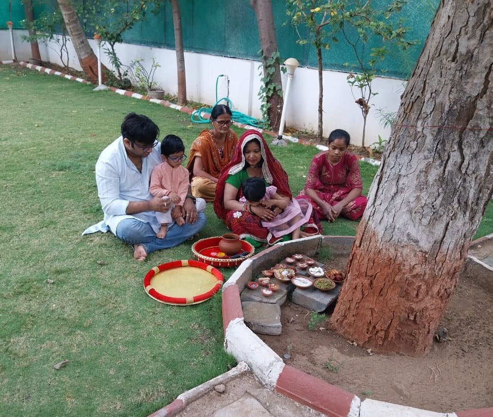 IPS Saroj Kumari Family
