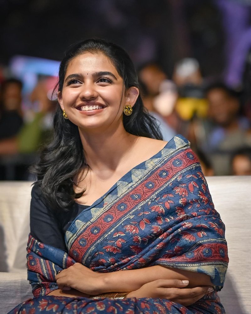 Stylish Mamitha Baiju Instagram Clicks