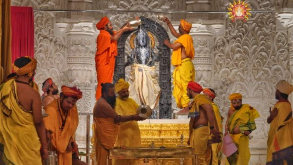 Ramamaya in Ayodhya on Rama Navami: See Ramlalla's Forehead Tilak Scene From Sun