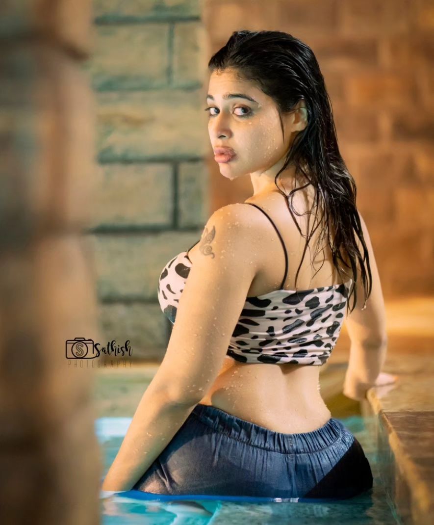 dharsha gupta