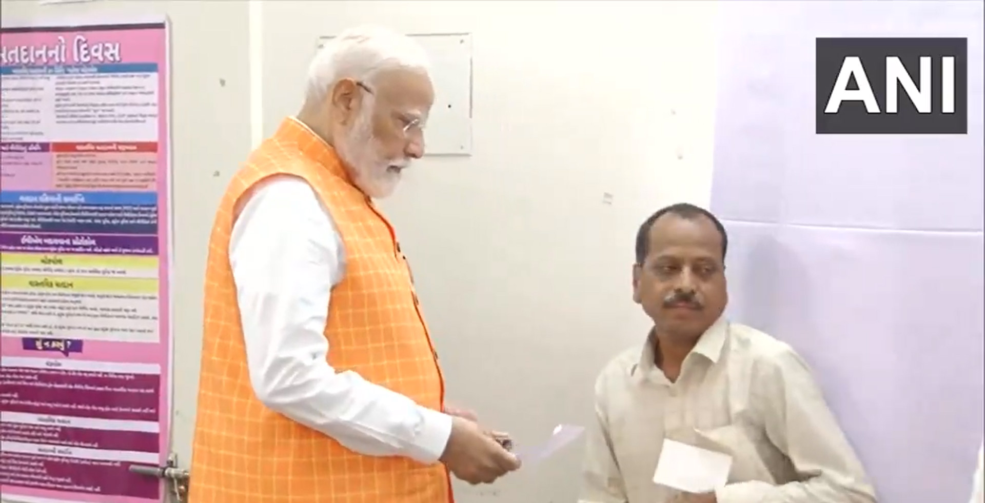 PM Modi Casts Vote In The 2024 Lok Sabha Elections | PM Modi Photos ...