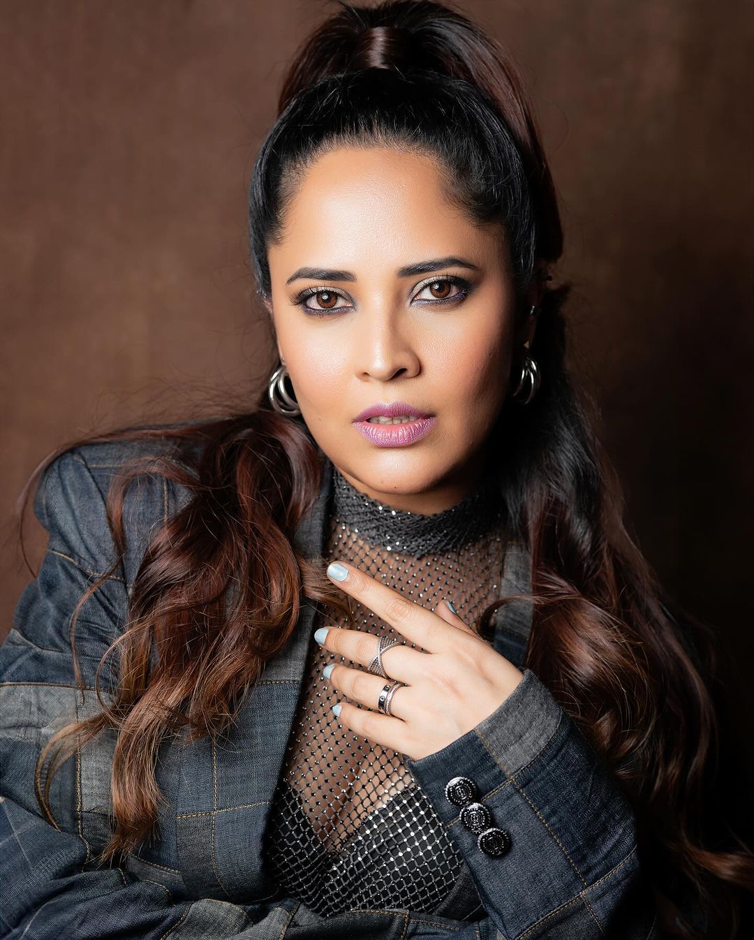 anasuya bikini beauty show,