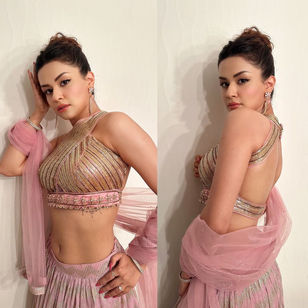 Avneet Kaur ethnic look