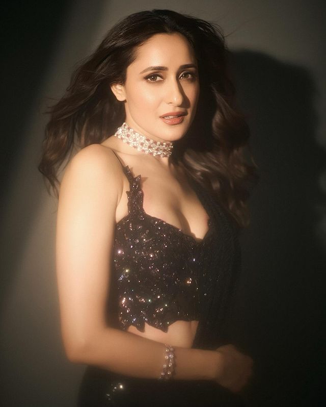 actress pragya Jaiswal