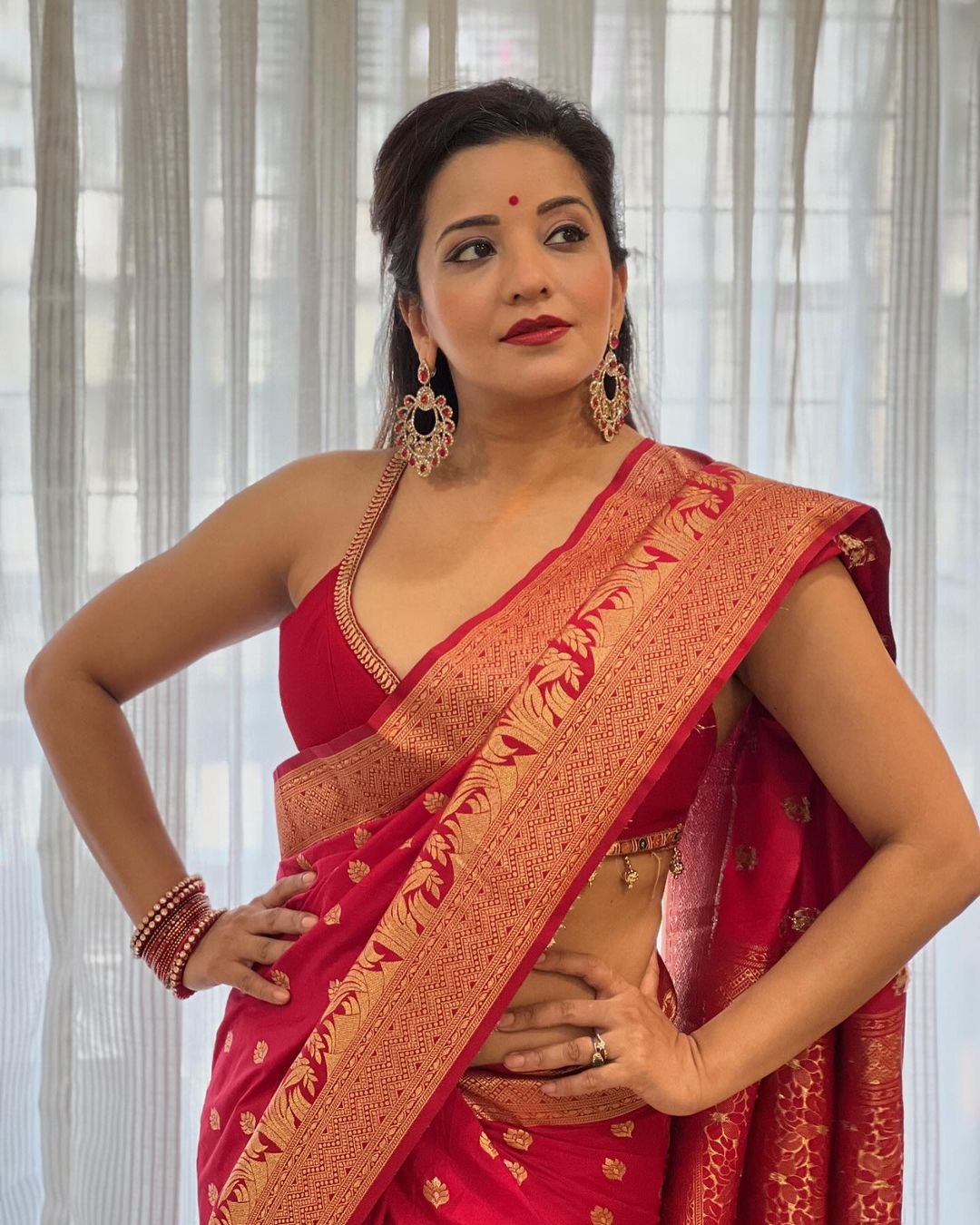 Monalisa gorgeous photos