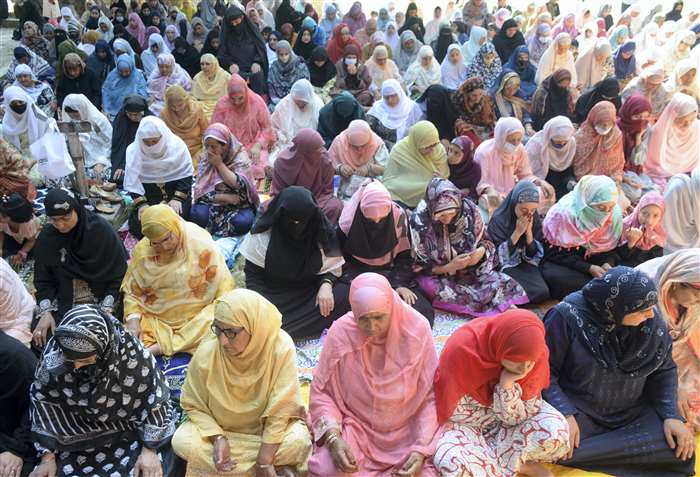 Muslim devotees offer 'namaz'