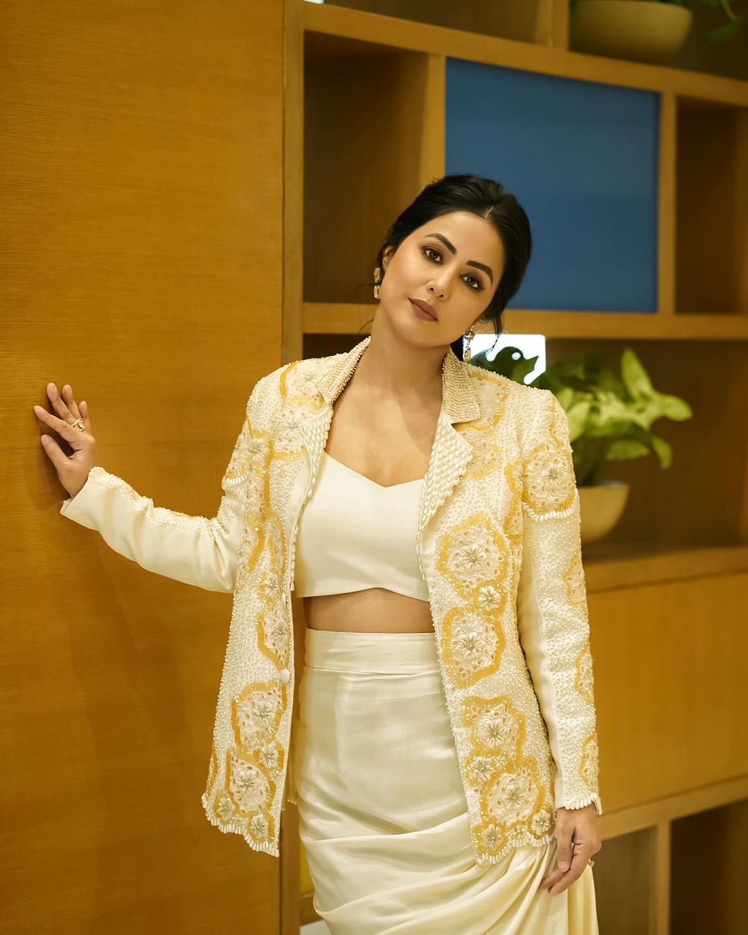 Hina Khan stage 3 Breast Cancer Diagnosis