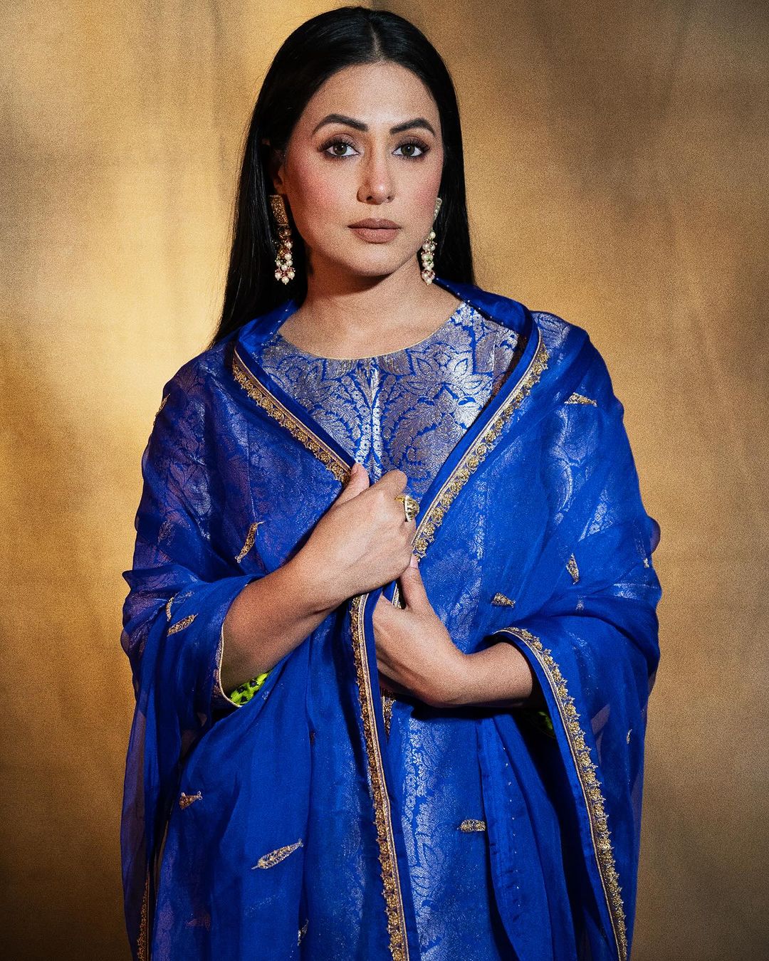 Hina Khan stage 3 Breast Cancer Diagnosis