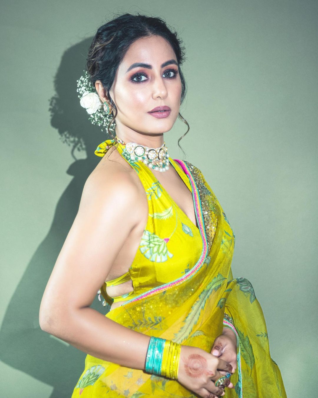 Hina Khan stage 3 Breast Cancer Diagnosis