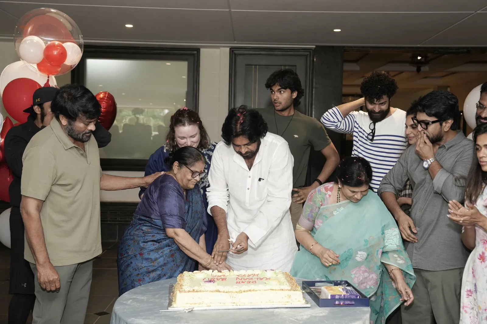 The celebration emphasized that true victory extends beyond politics—it’s also personal and familial.